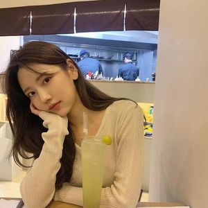 老女人和我一晚做了我七次
